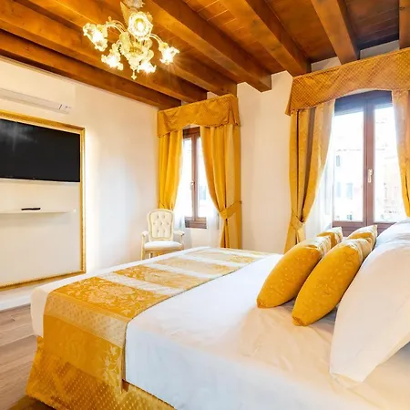 Laguna D'oro Luxury Apartment Venice