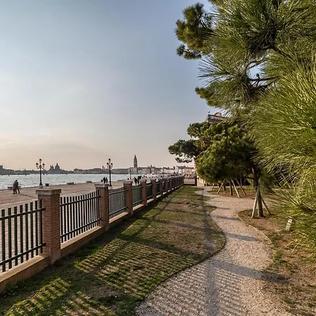 Laguna D'oro Luxury Appartement *